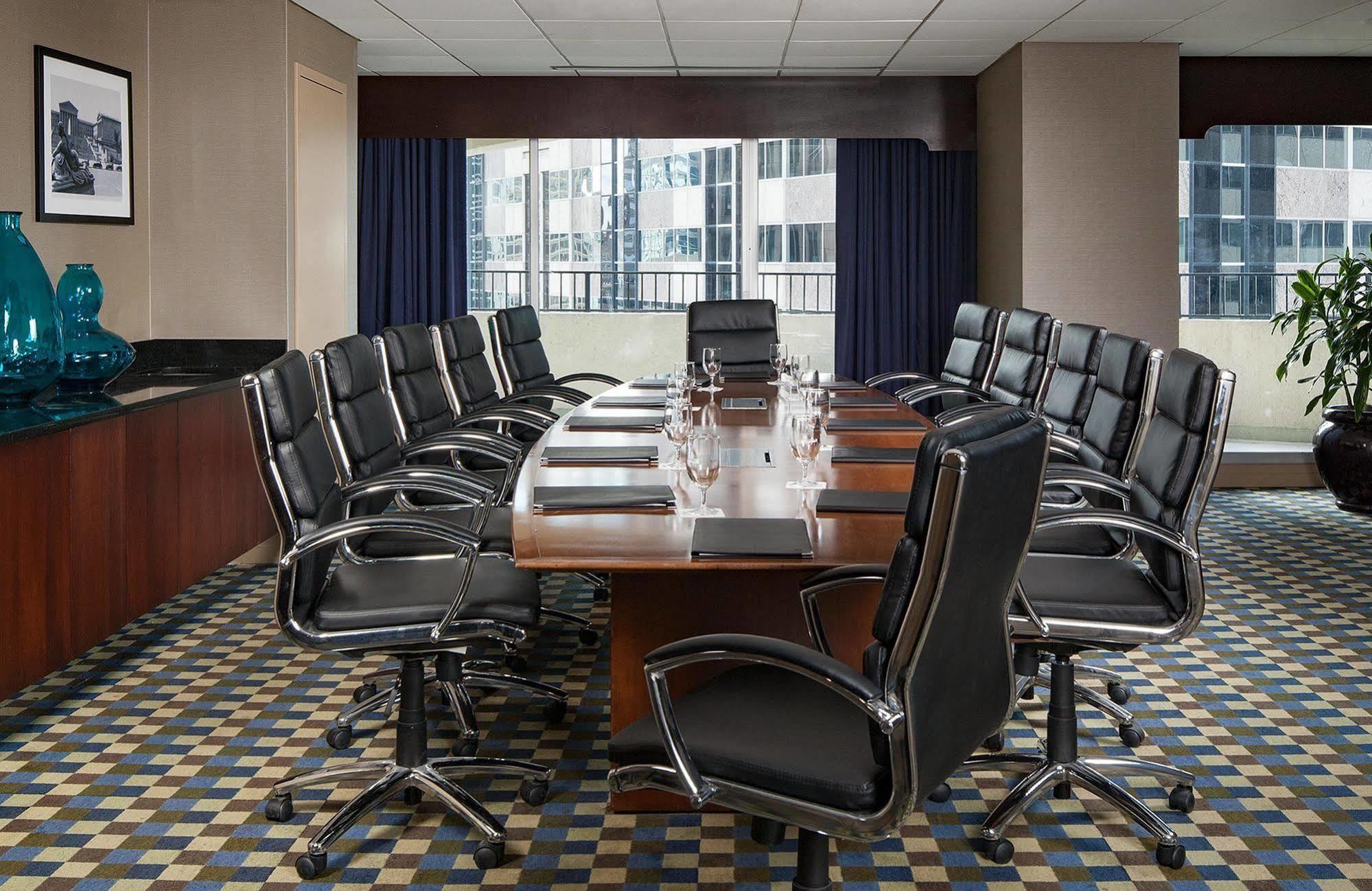 Embassy Suites Philadelphia - Center City Exteriör bild